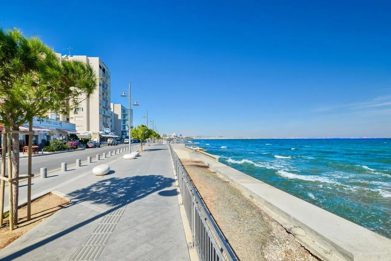 Six Apartments Larnaca