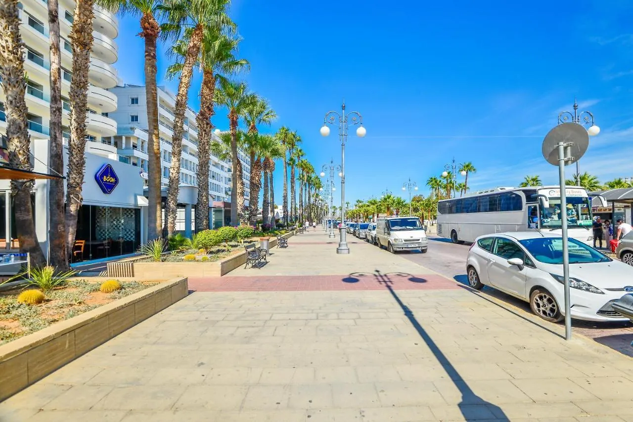 Six Apartments Larnaca